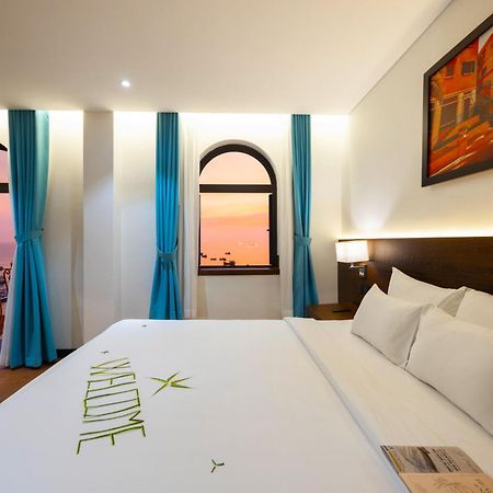 Roma Hotel Phu Quoc - Free Airport Shuttle & Sunset Town Tour ภายนอก รูปภาพ