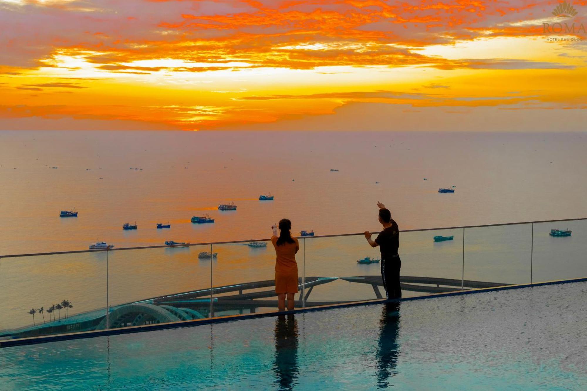 Roma Hotel Phu Quoc - Free Airport Shuttle & Sunset Town Tour ภายนอก รูปภาพ