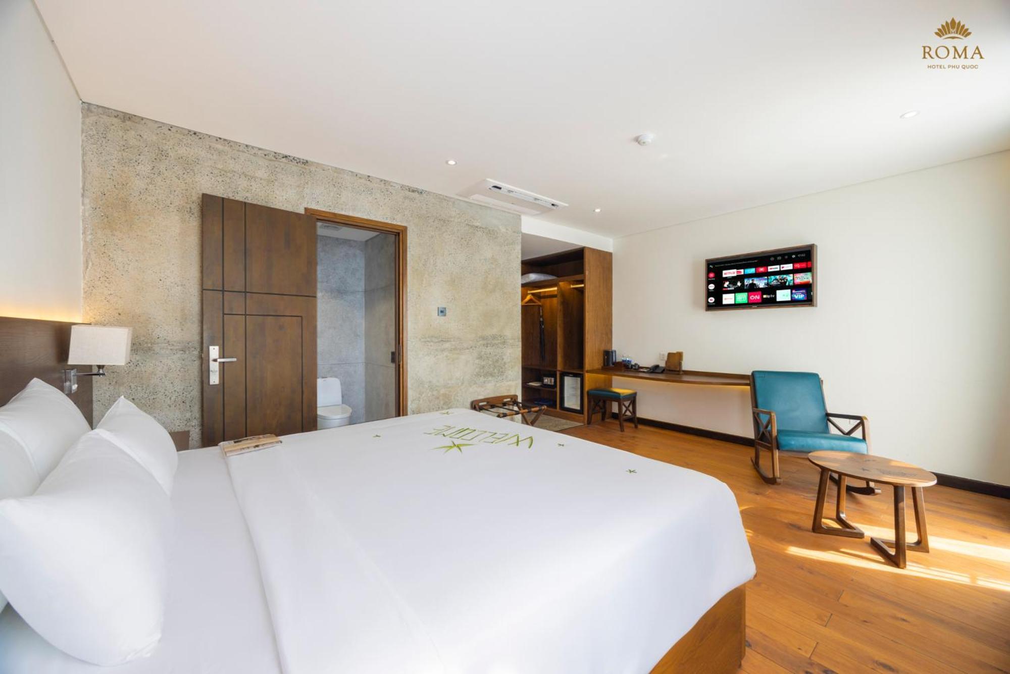 Roma Hotel Phu Quoc - Free Airport Shuttle & Sunset Town Tour ภายนอก รูปภาพ