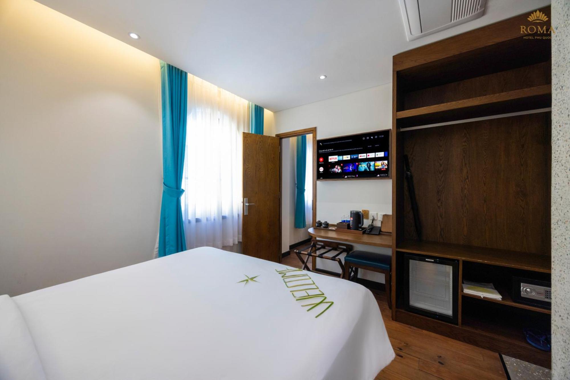 Roma Hotel Phu Quoc - Free Airport Shuttle & Sunset Town Tour ภายนอก รูปภาพ