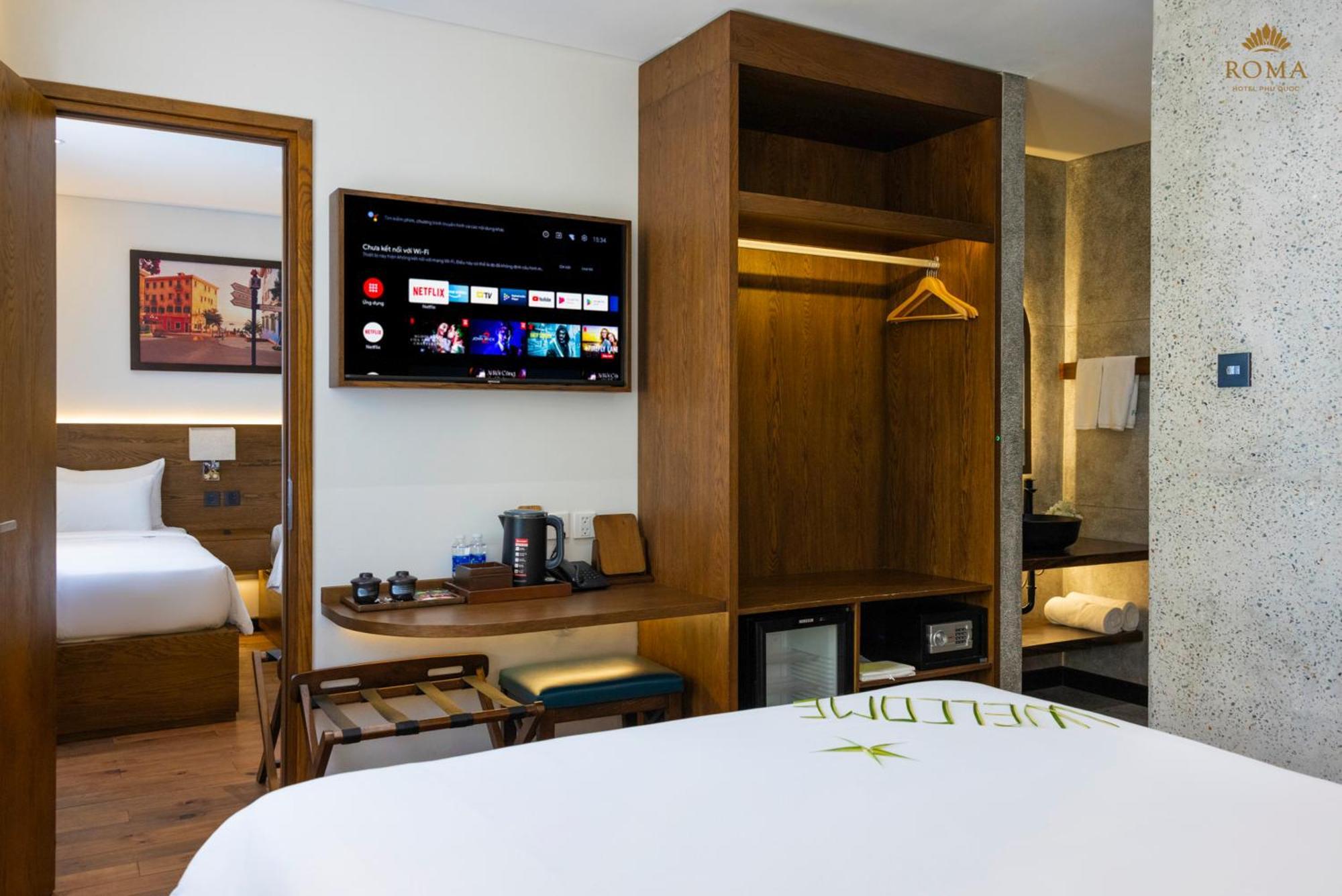 Roma Hotel Phu Quoc - Free Airport Shuttle & Sunset Town Tour ภายนอก รูปภาพ